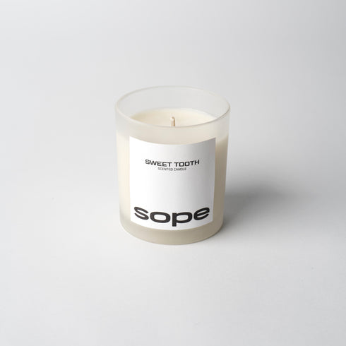 SWEET TOOTH - SCENTED CANDLE